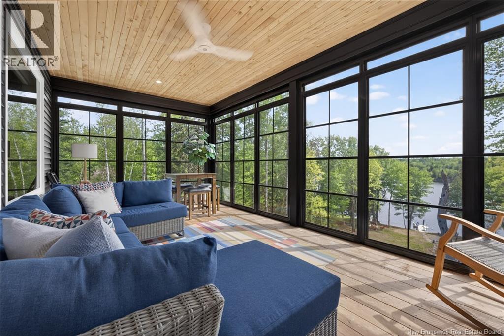 88 Woodmere Drive