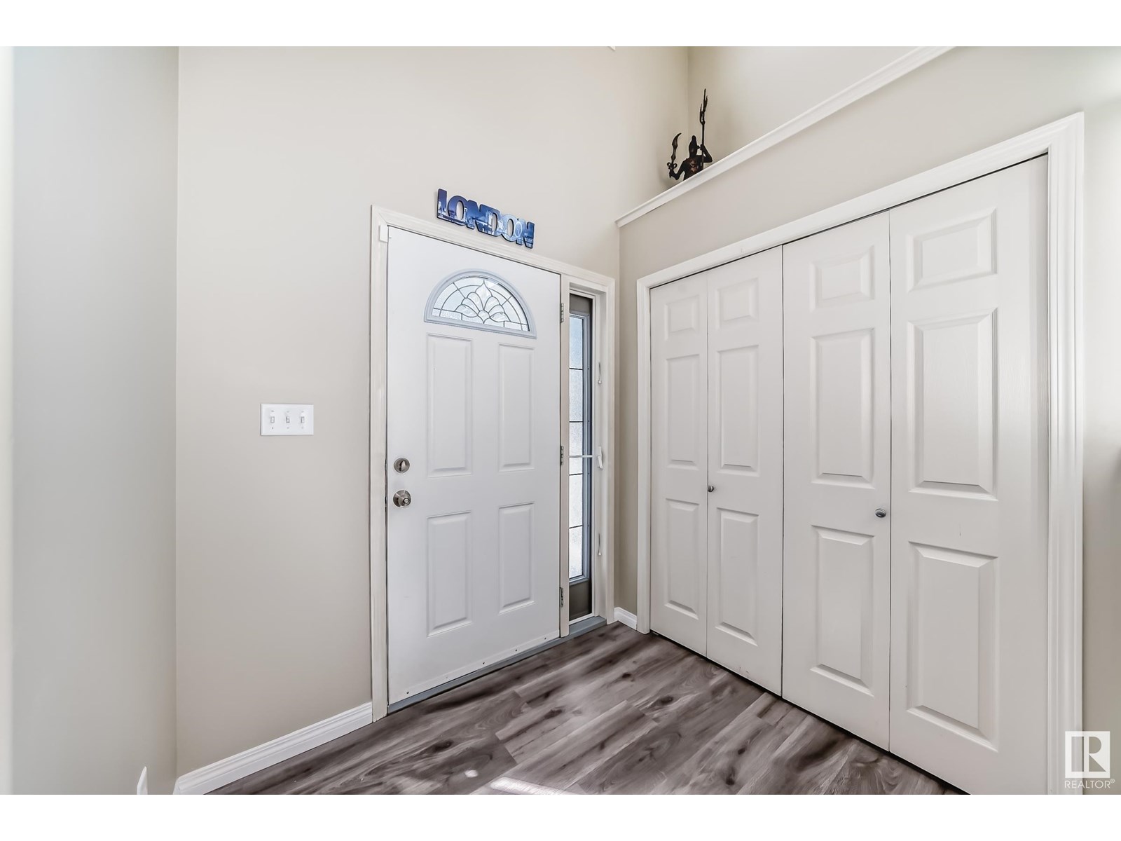 3510 22 ST NW