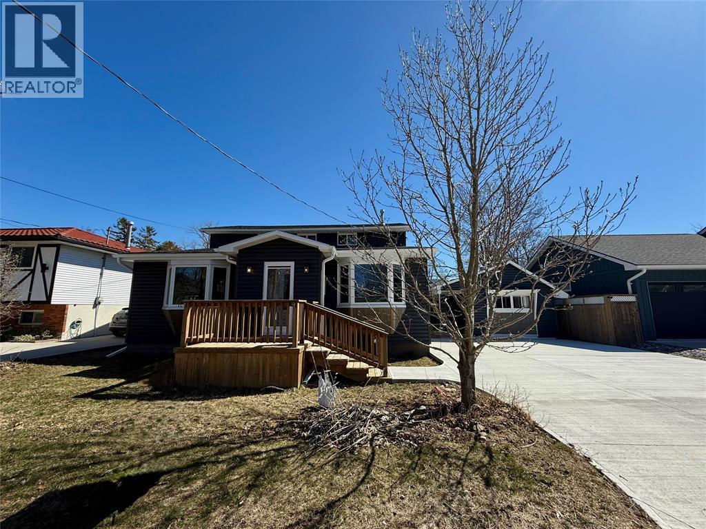 1962 Franklin AVENUE