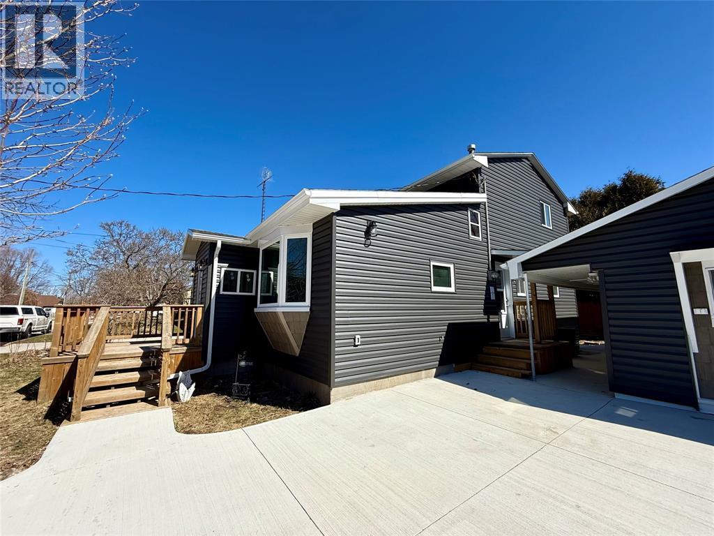 1962 Franklin AVENUE