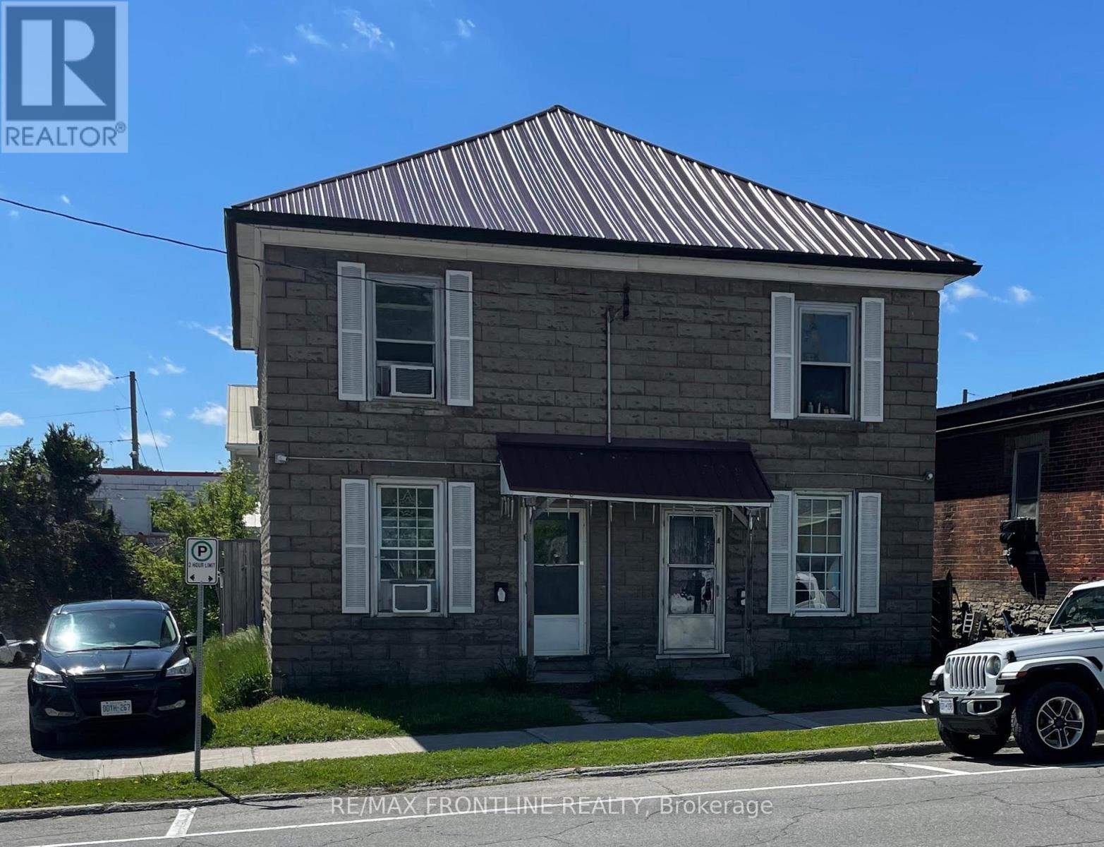 Photo 1 of 1 — 4-6 MARKET STREET S, Smiths Falls, ON K7A2E1