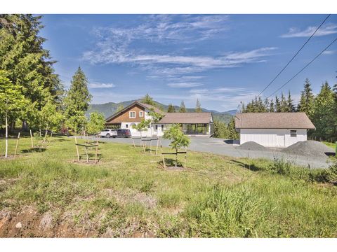13100 BELL STREET Mission BC V4S1C6