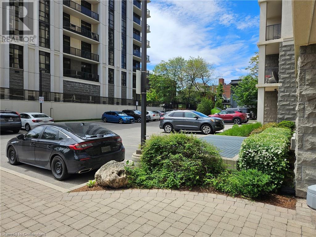 81 ROBINSON Street Unit# 1006