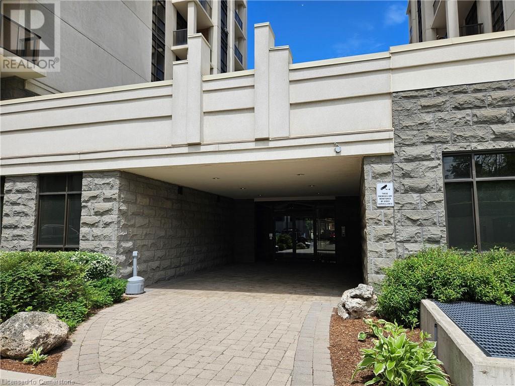 81 ROBINSON Street Unit# 1006
