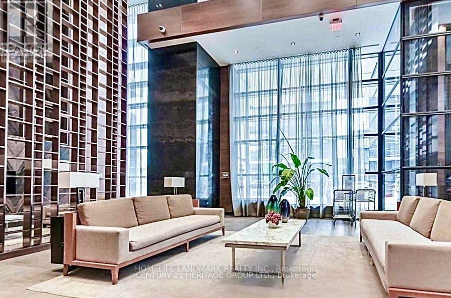 4123 - 5 SHEPPARD AVENUE E