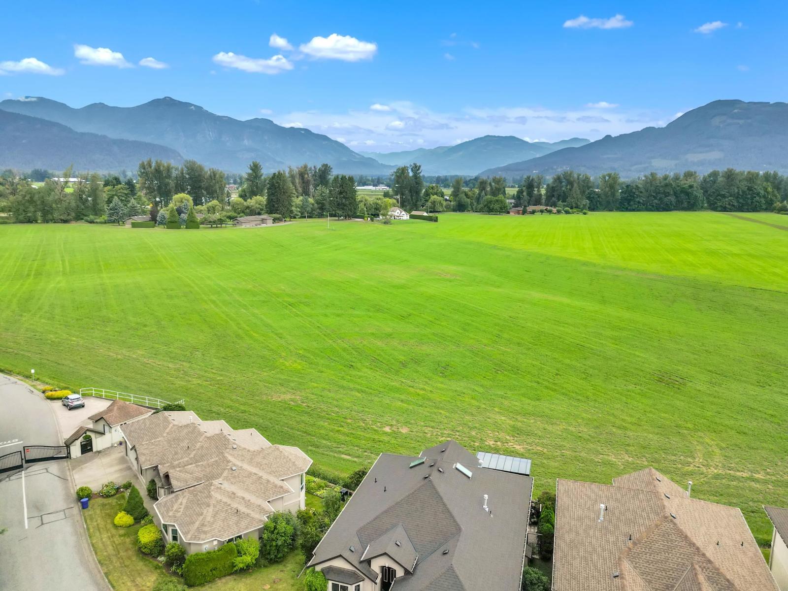 51 47470 CHARTWELL DRIVE|Little Mountain