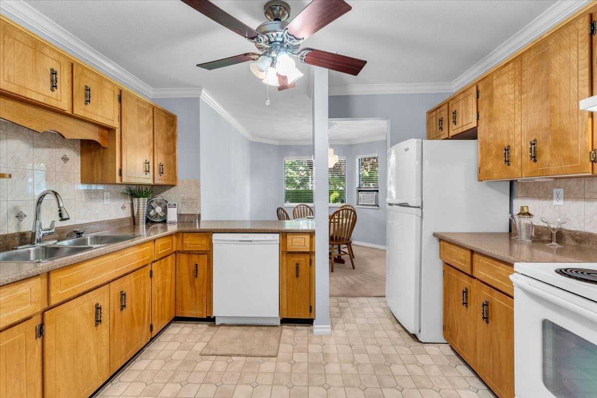13 7455 HURON STREET|Sardis West Vedder