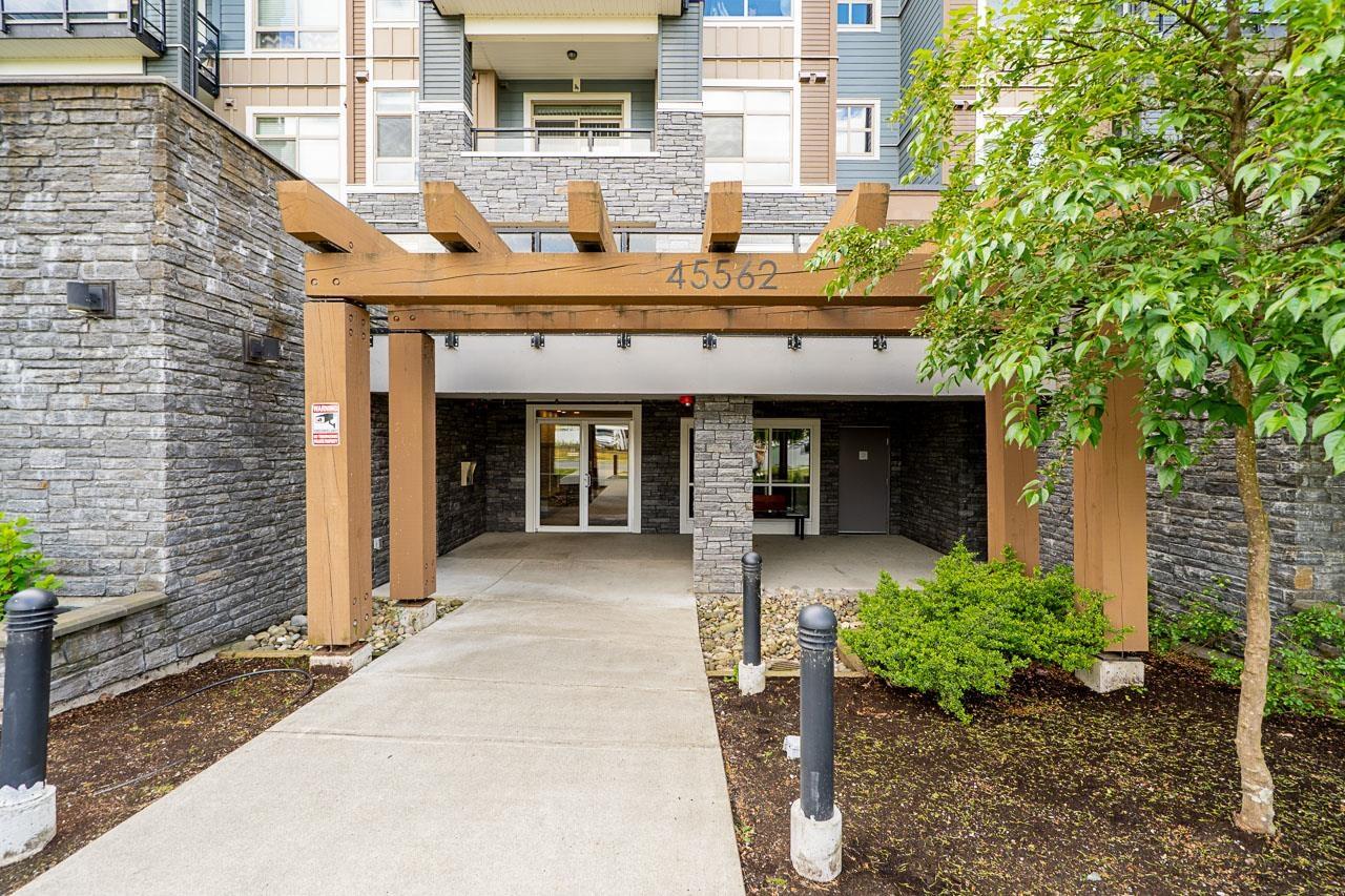 307 45562 AIRPORT ROAD|Chilliwack Proper South