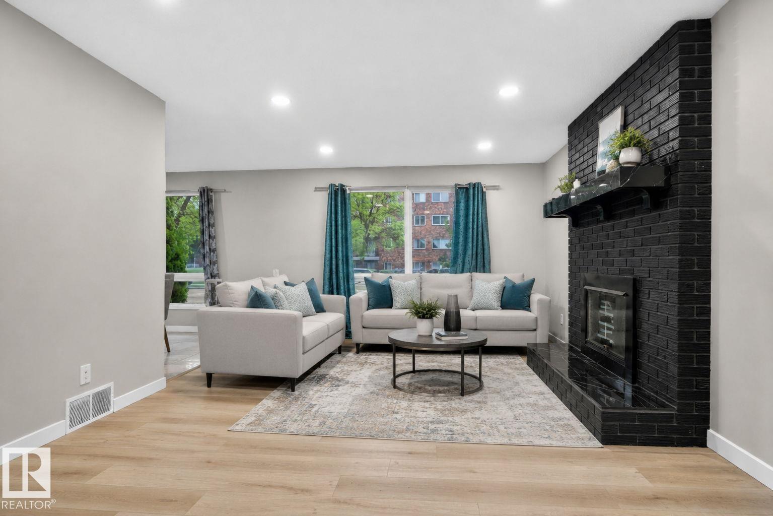14332 121 ST NW
