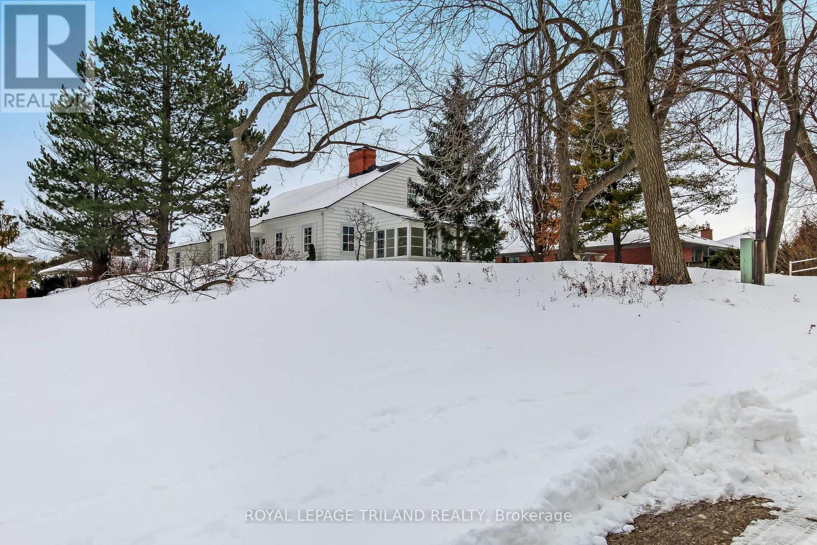 1965 HIGHLAND HEIGHTS