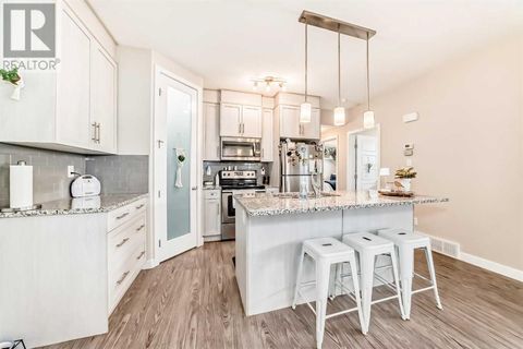 1102, 2461 Baysprings Link SW Airdrie AB T4B4C6