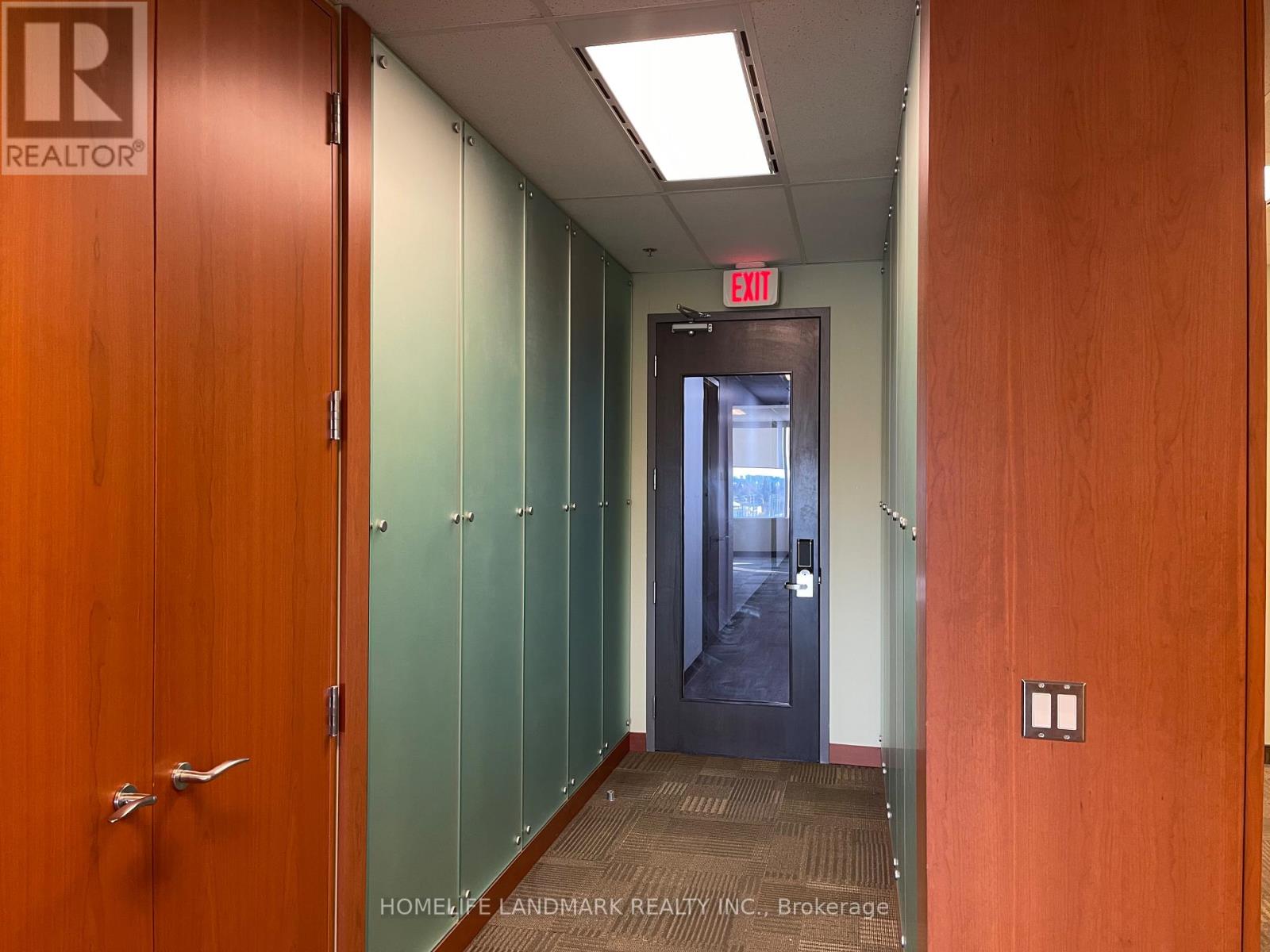 901 - 3601 HWY 7 STREET E