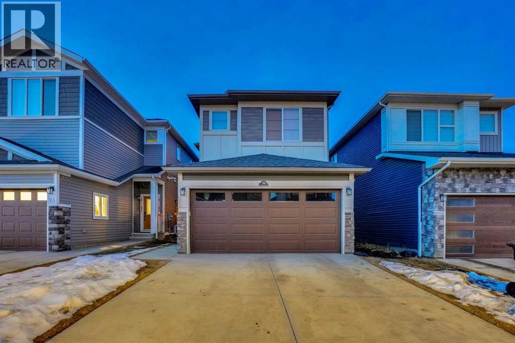 10 Homestead Passage NE