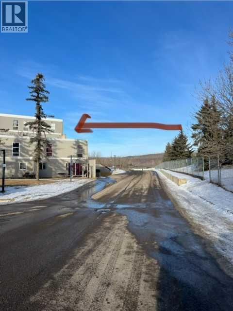 1600, 21 MacDonald Drive Fort McMurray AB T9H4H4