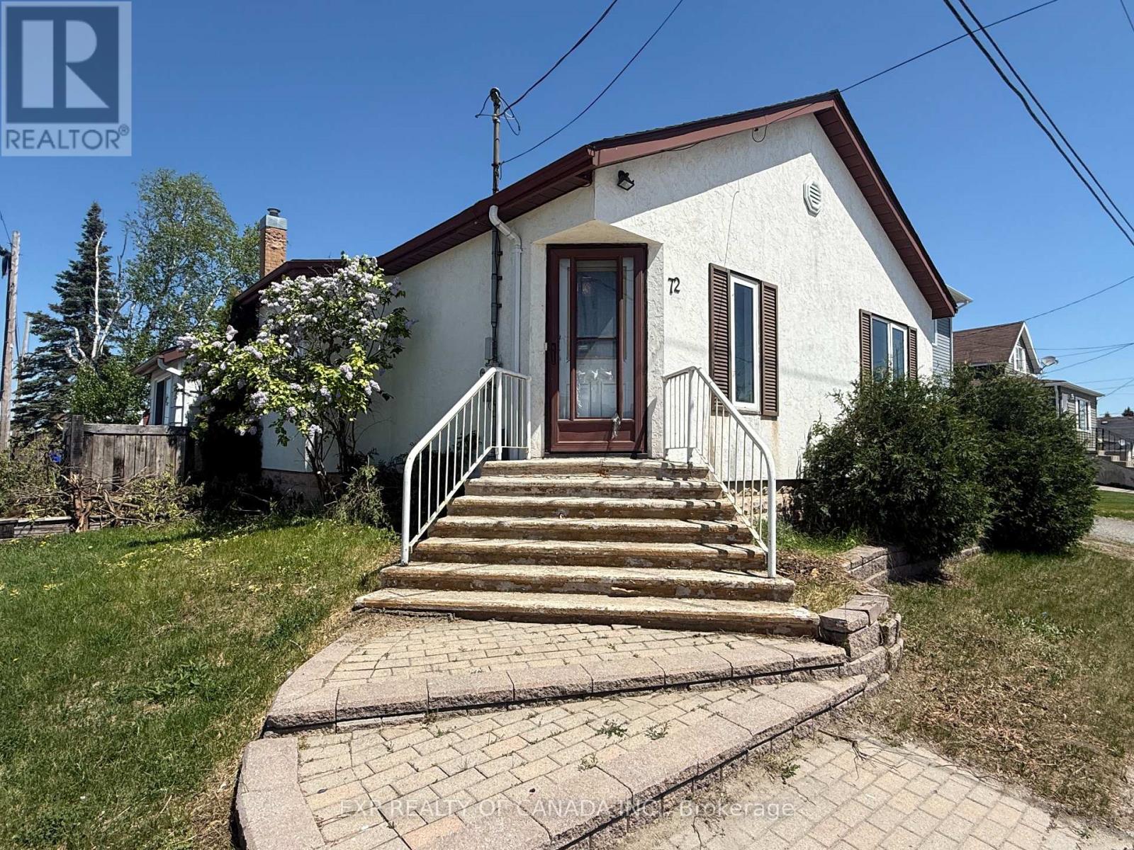 72 WENDE AVENUE