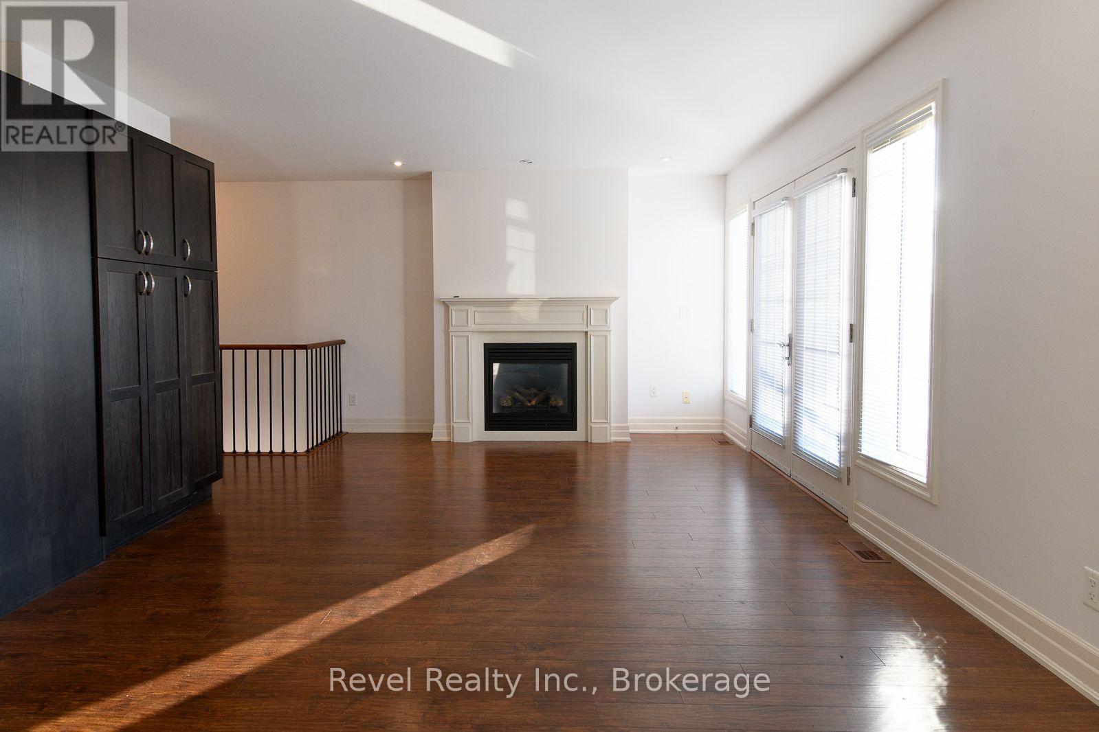 4 - 4-64 RIVER RD EAST RIVER ROAD E