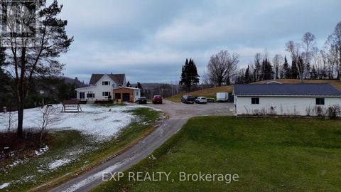 43 GYLES POINT ROAD Parry Sound, Unorganized District (Restoule) ON P0H2R0