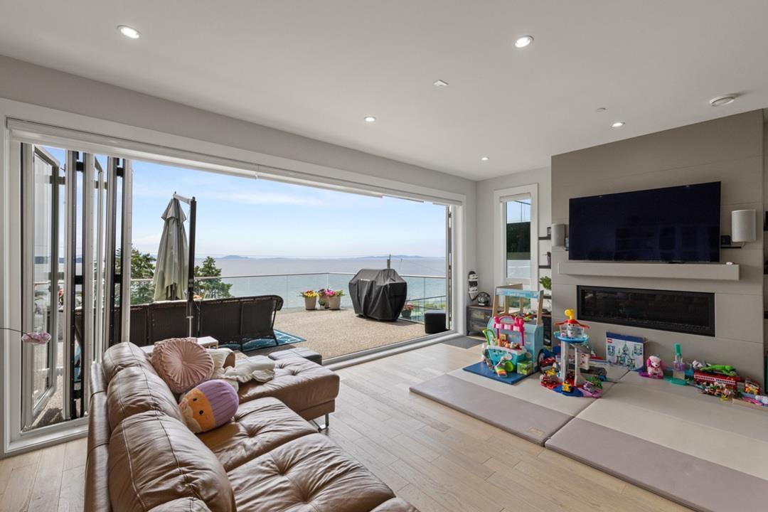 14999 BLACKWOOD LANE