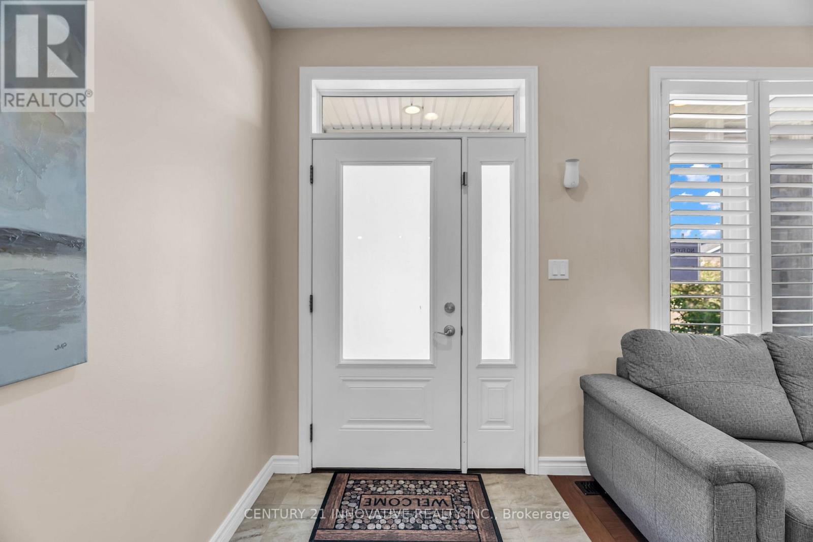 212 SUMMERSET PLACE