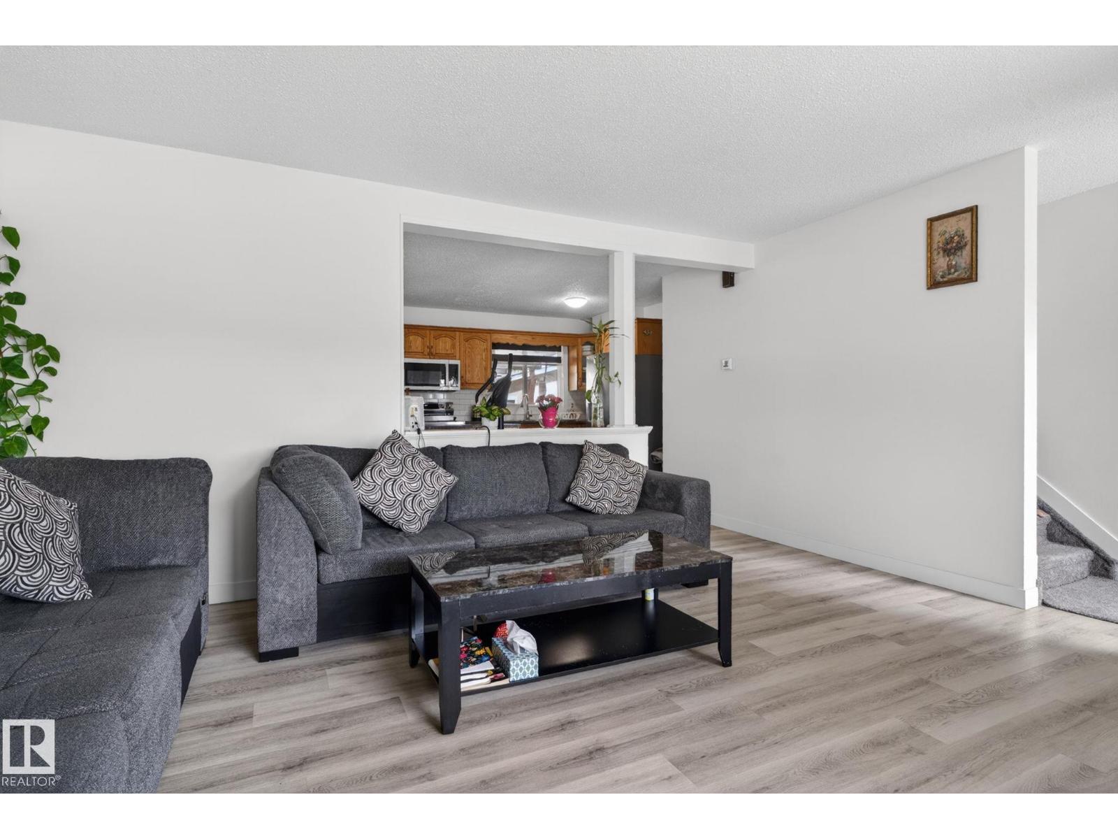 13433 101 ST NW