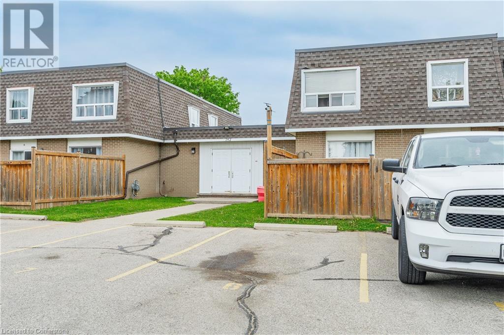 742 WALTER Street Unit# J