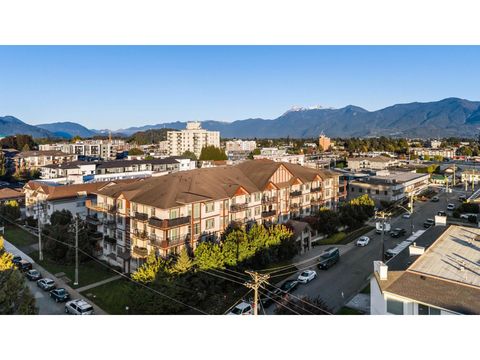 303 45615 BRETT AVENUE|Chilliwack Proper West Chilliwack BC V2P1P1
