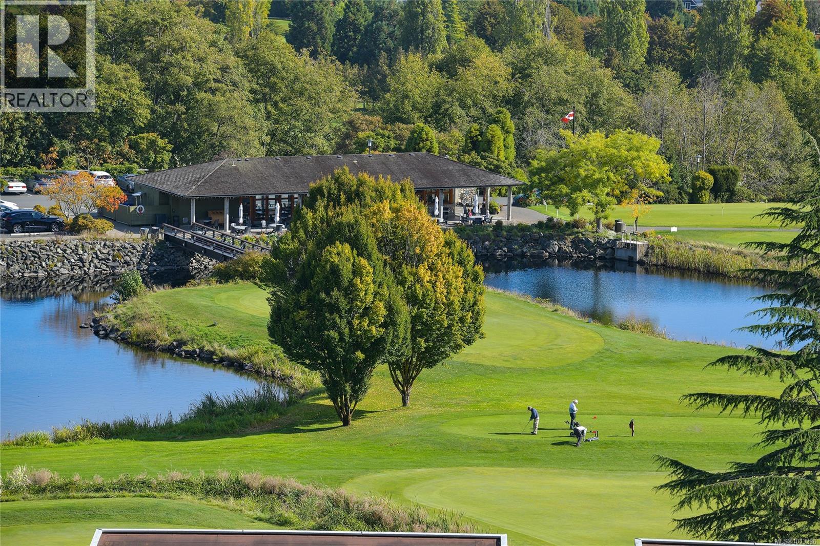 502 748 Sayward Hill Terr