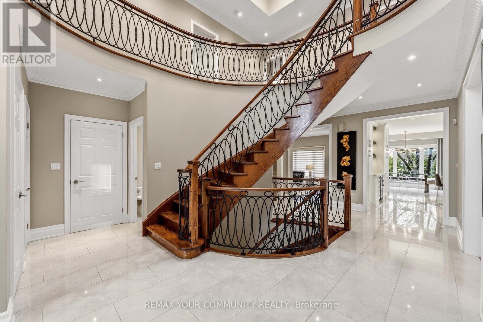 37 VAUGHAN BOULEVARD