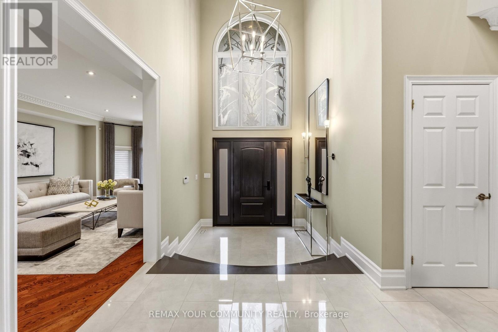 37 VAUGHAN BOULEVARD