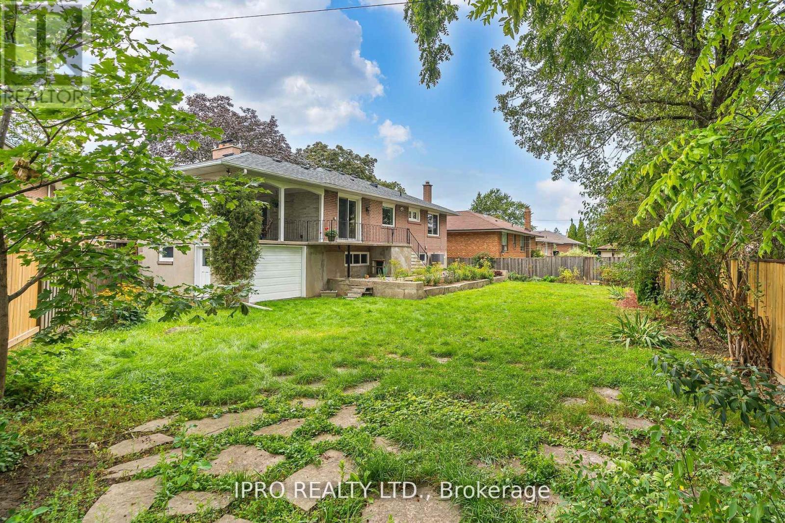29 BREADNER DRIVE