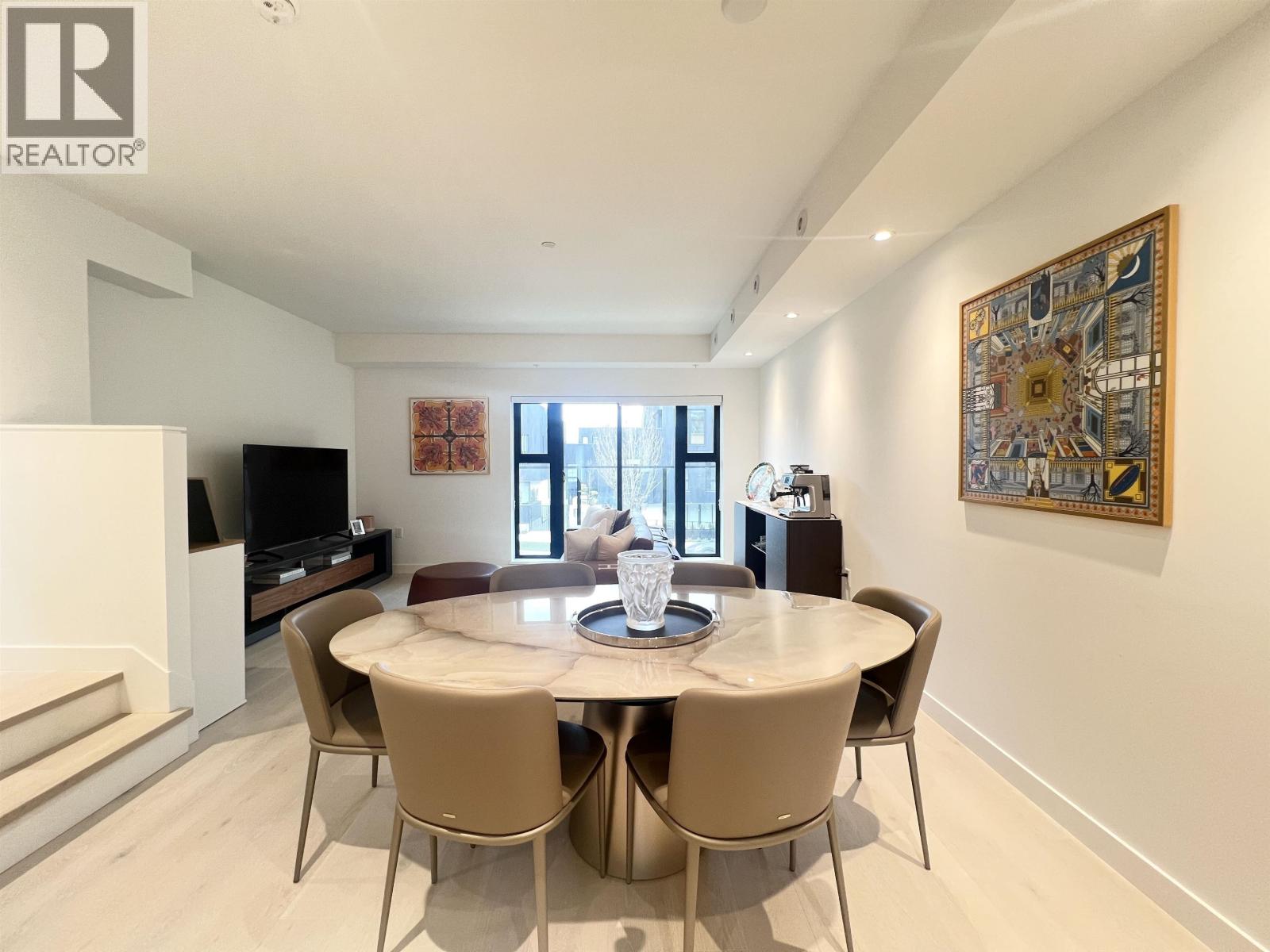 34 530 W 28TH AVENUE