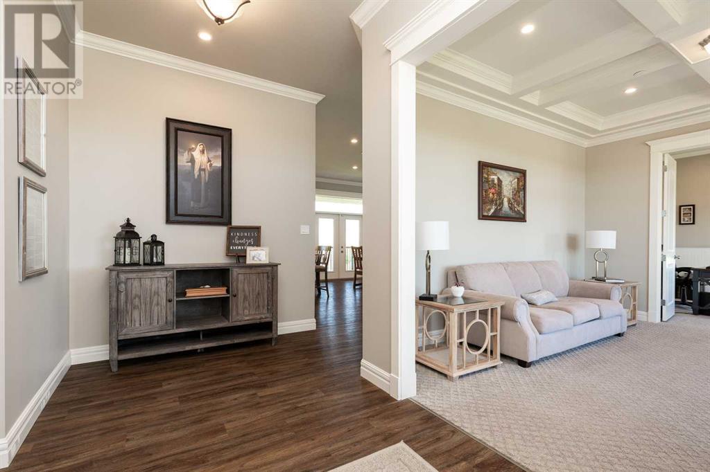 1 Edgemoor Way W