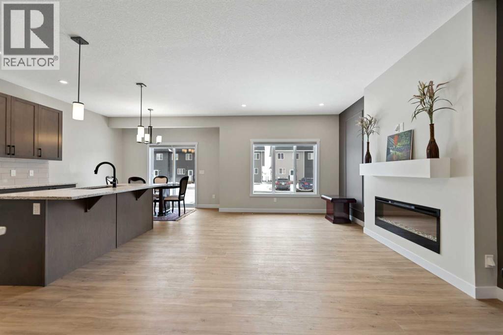 388 Homestead Grove NE