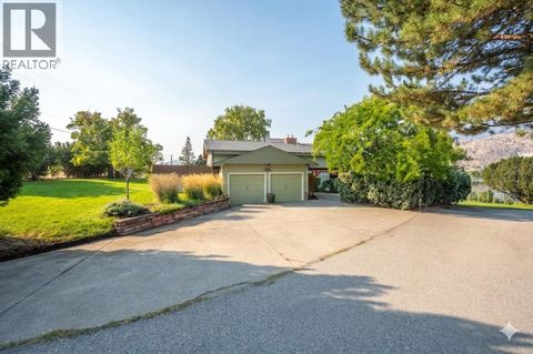 975 Heron Court Oliver BC V0H1T2