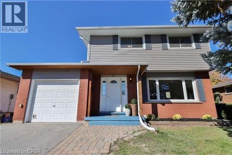 3469 ROCKWOOD Drive Burlington ON L7N2R1