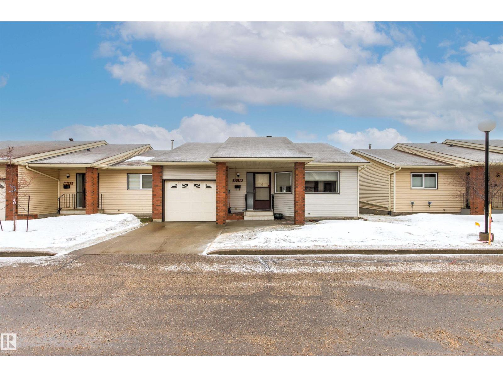 10670 153 AV NW