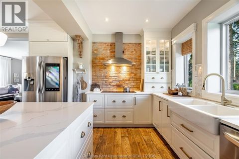 455 Victoria AVENUE Chatham ON N7L3B4