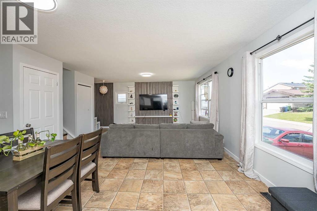 123 Castleglen Road NE