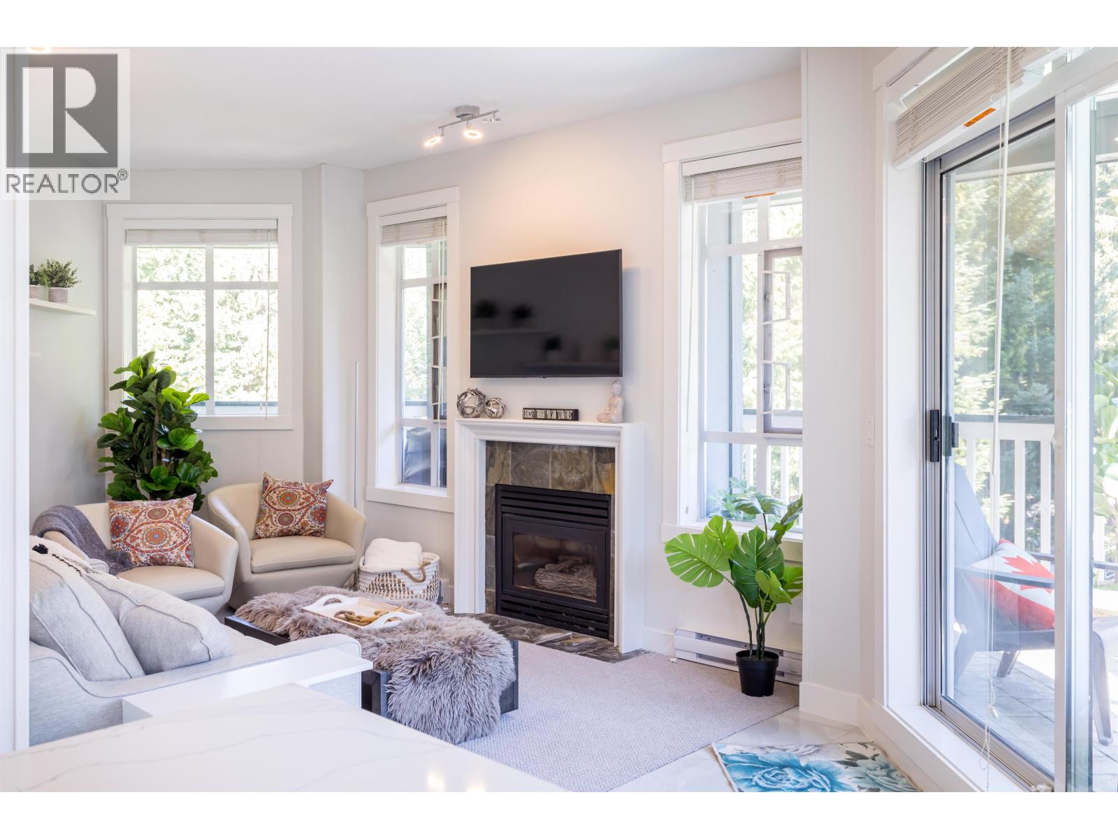 311 4405 BLACKCOMB WAY