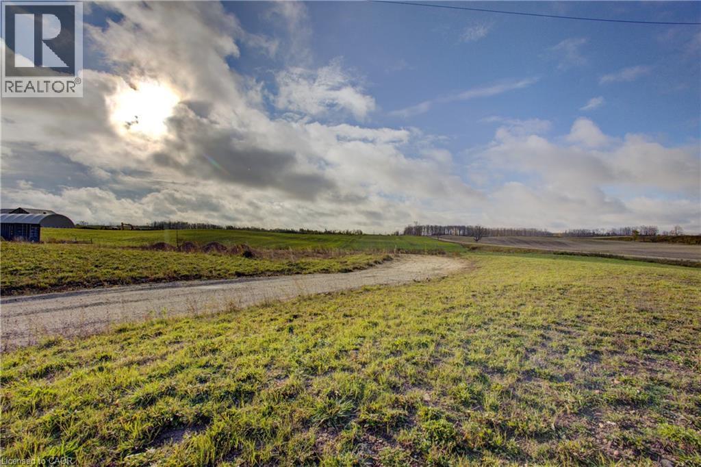 409006 GREY ROAD 4