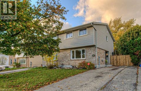 563 ELGIN Street N Cambridge ON N1R6A2