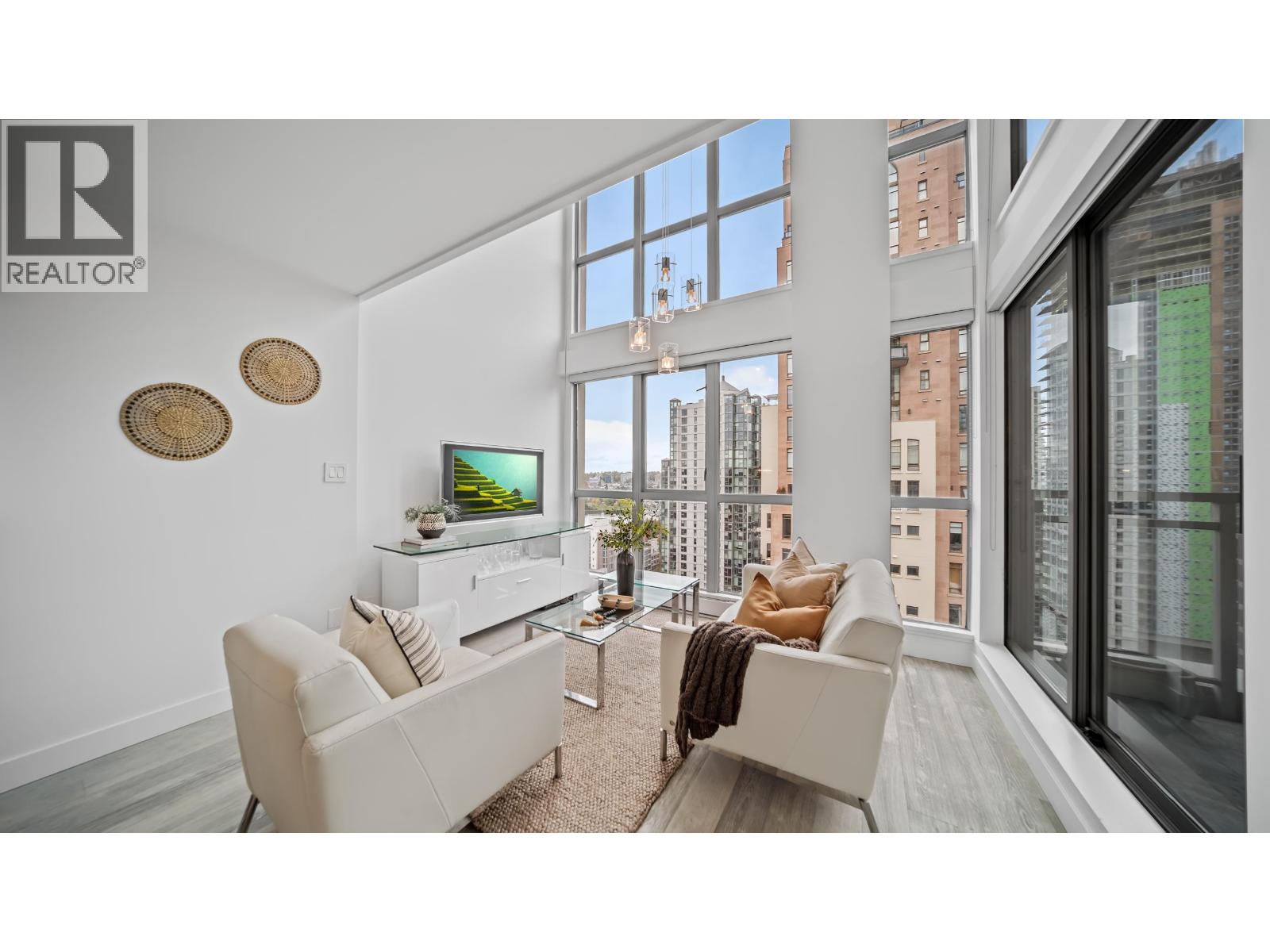 1802 1238 RICHARDS STREET