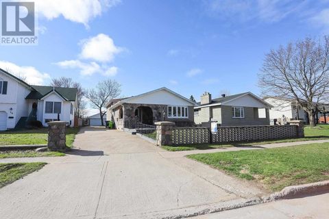 28 Robin ST Sault Ste. Marie ON P6A5X9