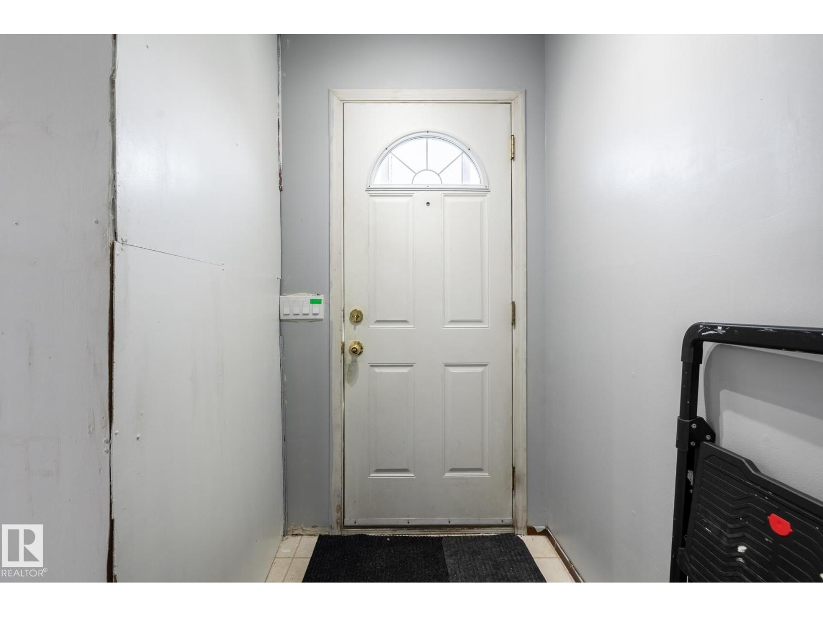 1346 LAKEWOOD RD W NW