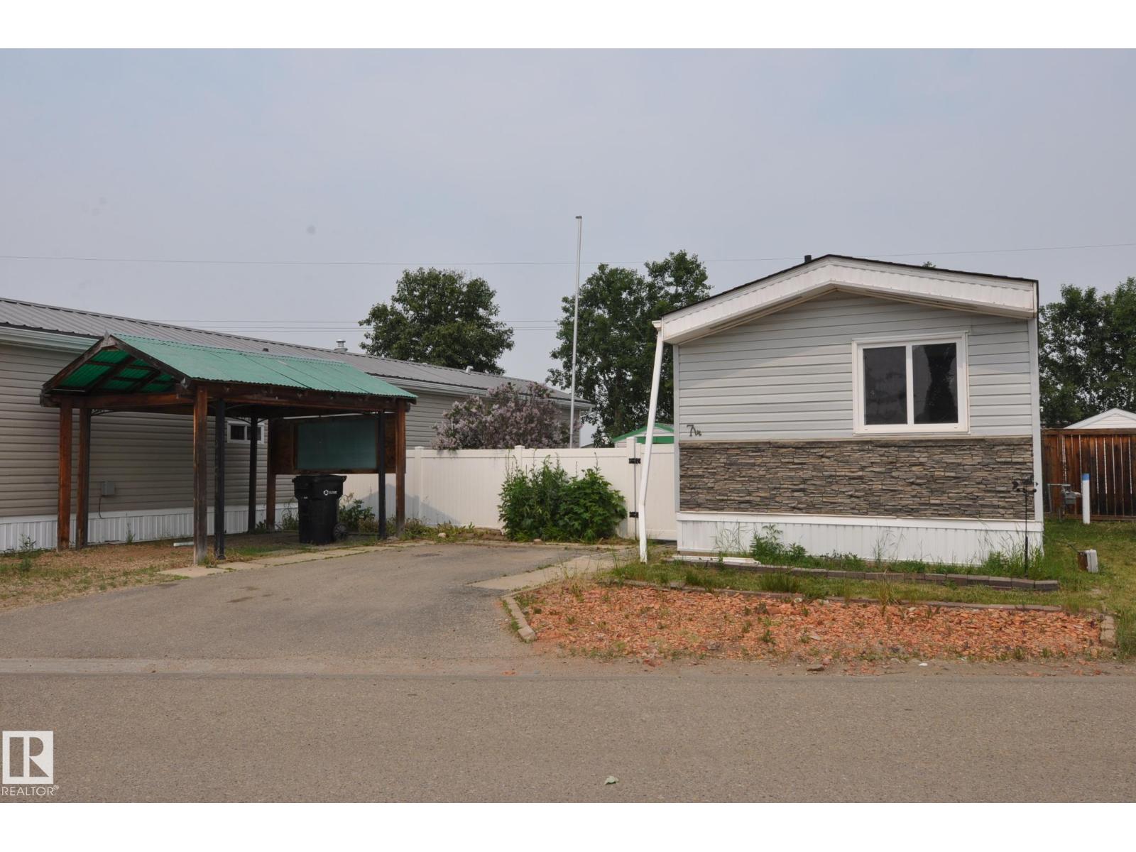 #74 10410 101A ST