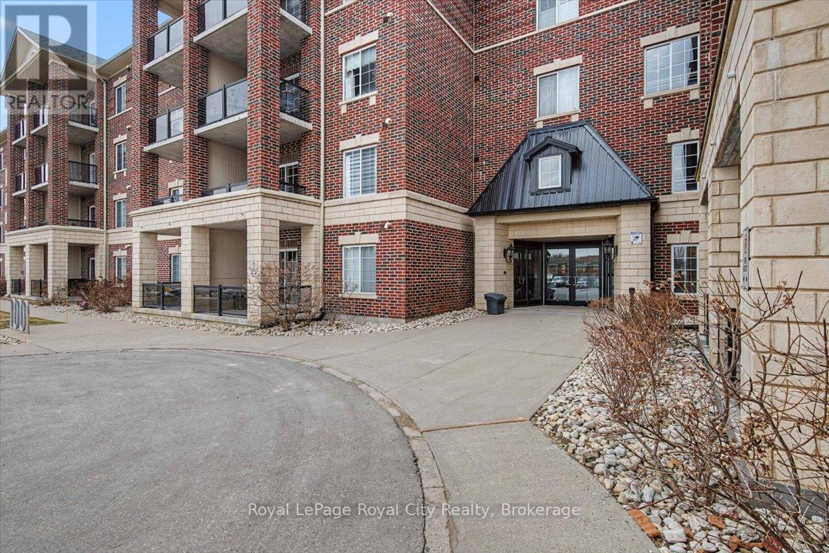 412 - 308 WATSON PARKWAY N