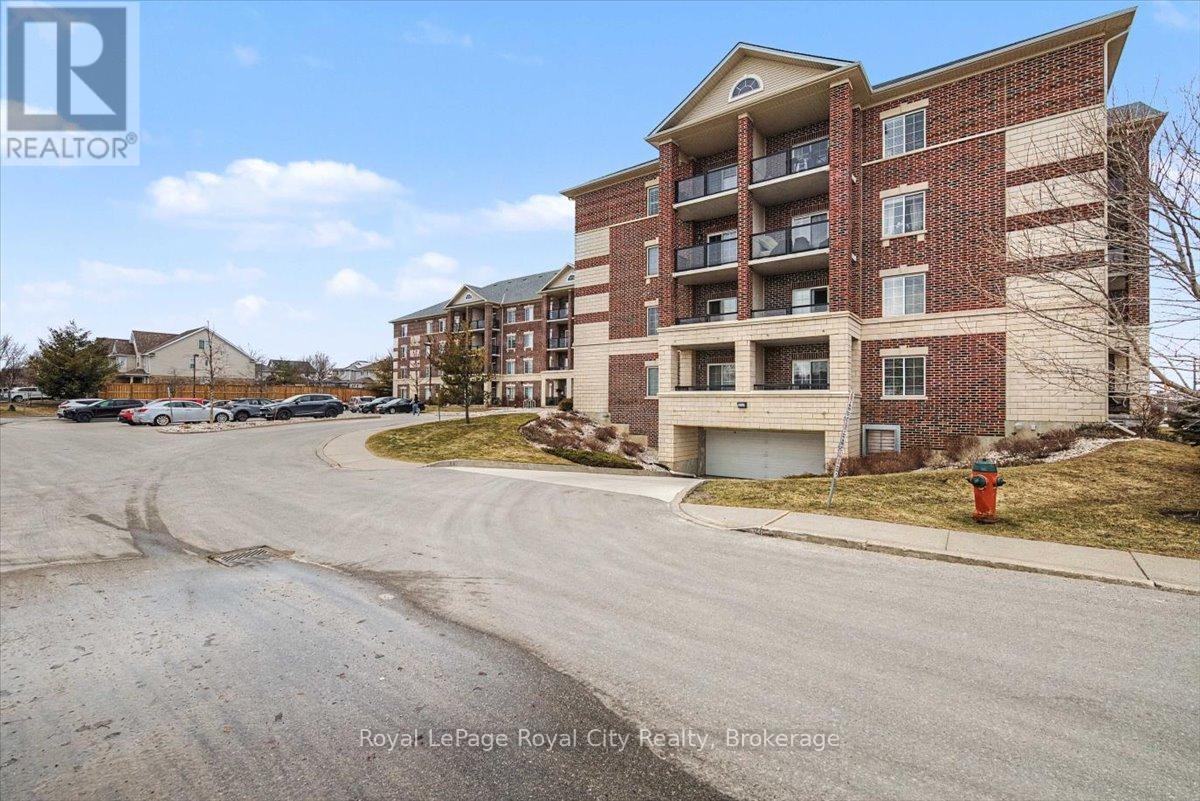 412 - 308 WATSON PARKWAY N