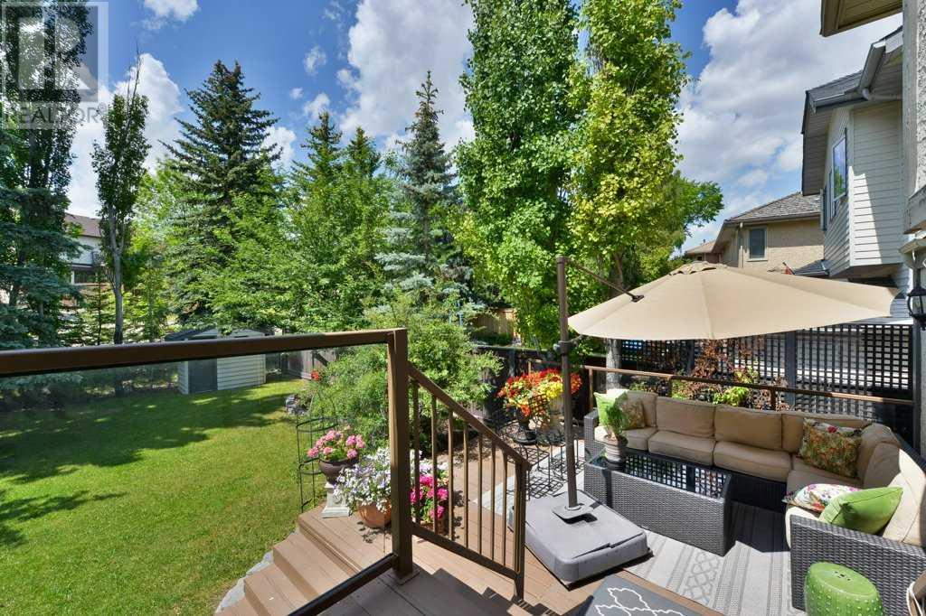 187 Strathaven Circle SW