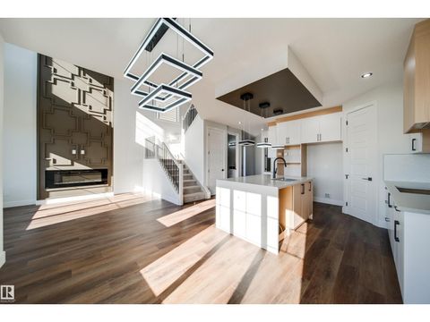 8531 183 AV NW NW Edmonton AB T5Z0G6