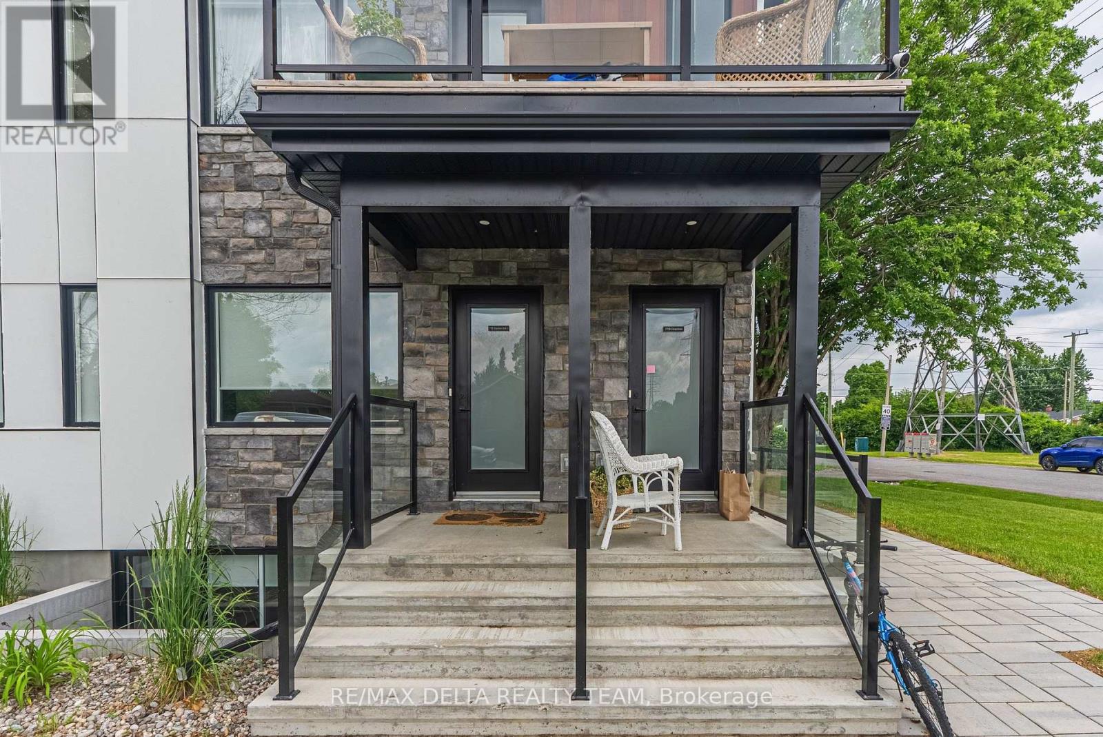 77 GRANTON AVENUE